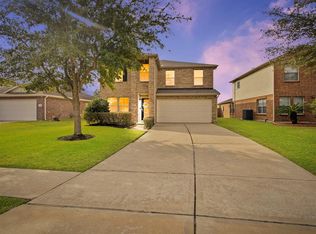 8814 Grand Villa Ln, Richmond, TX 77407