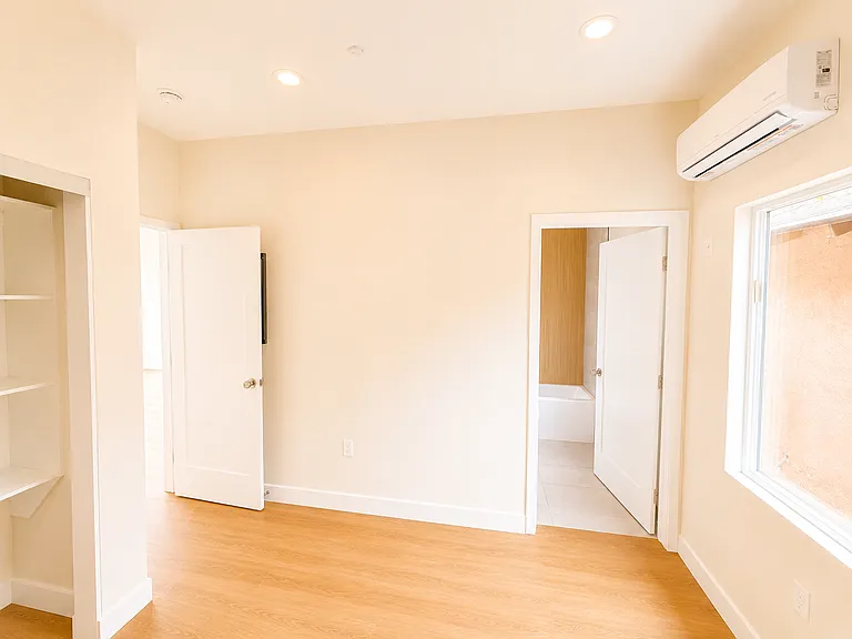 873 N Madison Ave #1 — Photo 7