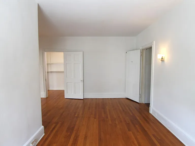 6333 Greene St — Photo 31