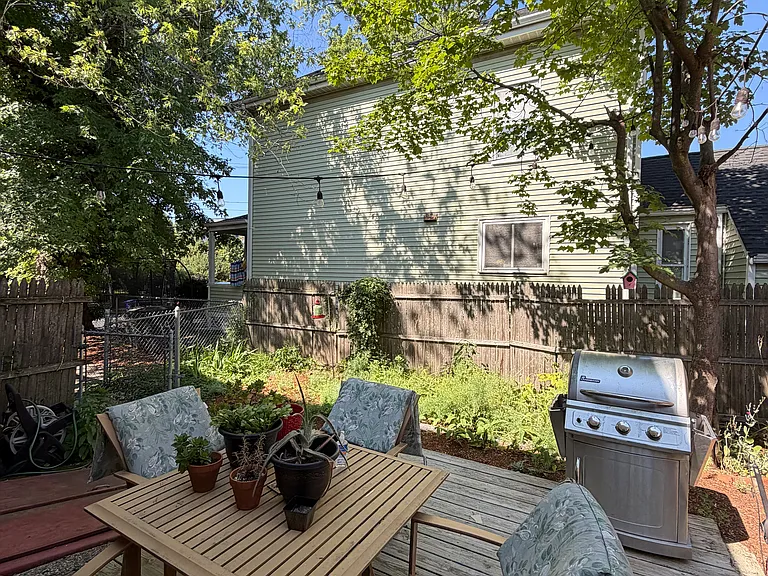 19 Mackin St — Photo 1