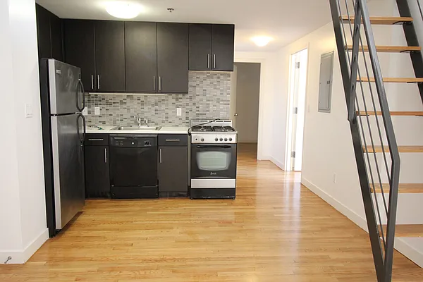 Rented by Nooklyn NYC LLC | media 2