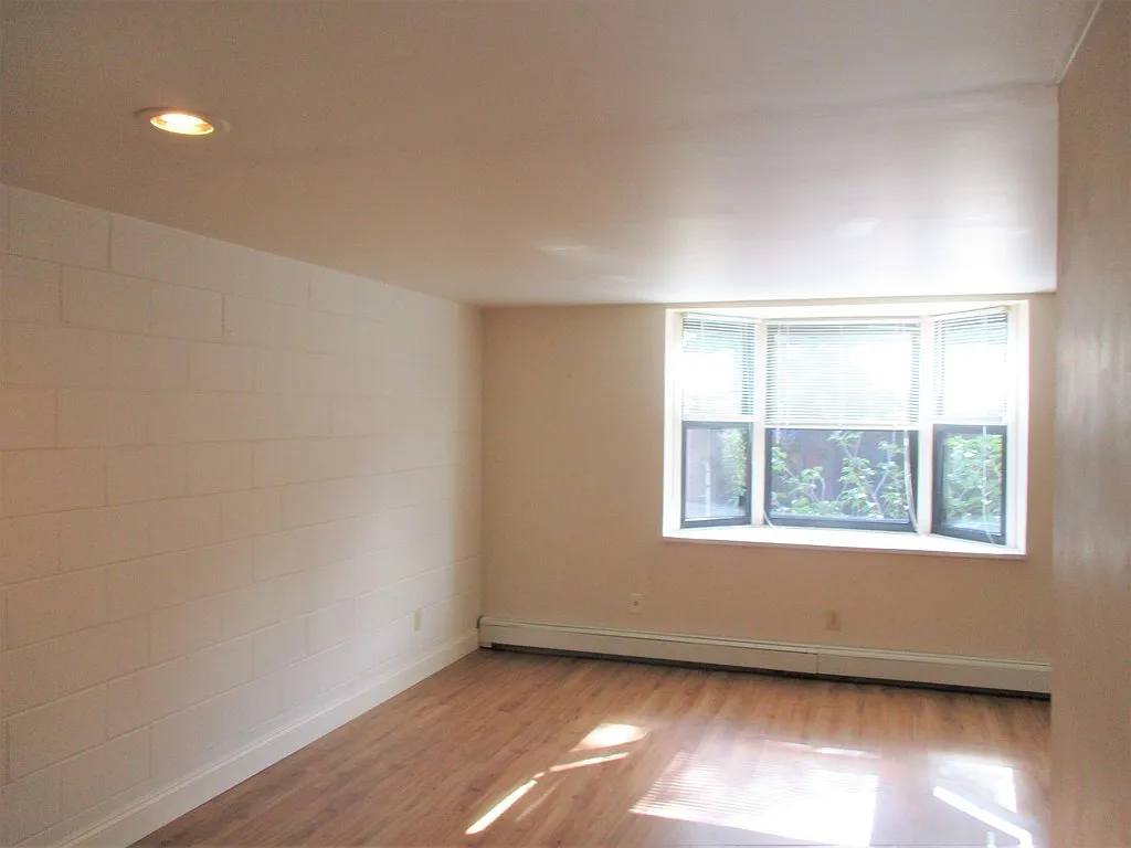 1 bed, 550 sqft, $2,950 — Photo 2