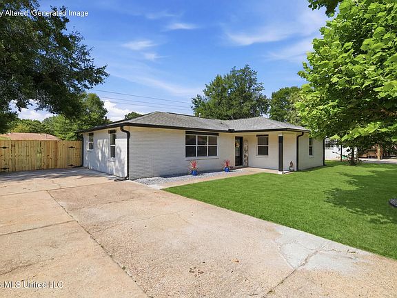 5th image of 365 Cedar Dr