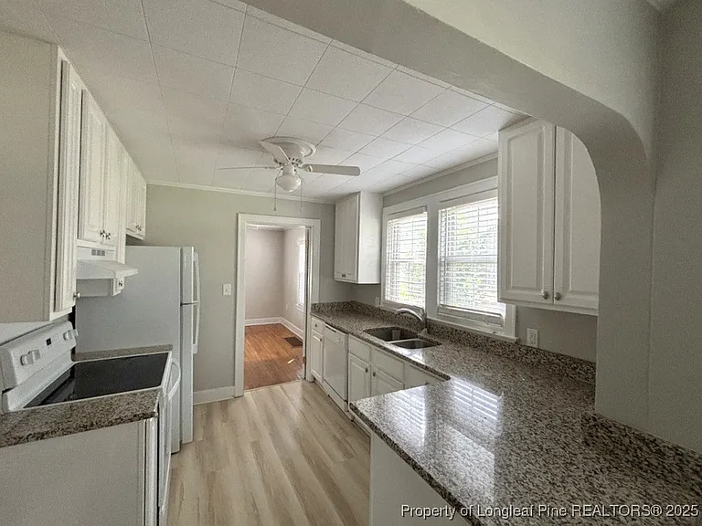 1516 Fort Bragg Rd #A — Photo 4