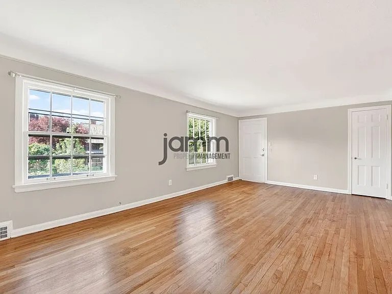 19239 Winslow Rd — Photo 13