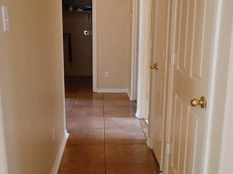 6118 Springhaven Dr — Photo 9