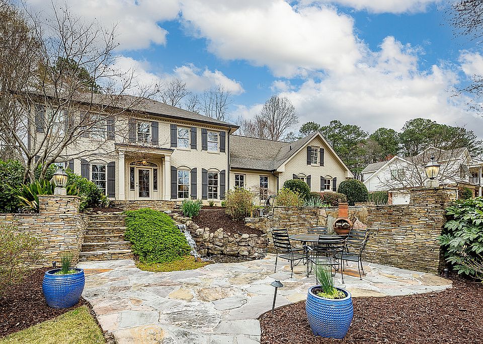1026 Redfield Ln, Dunwoody, GA 30338 Zillow