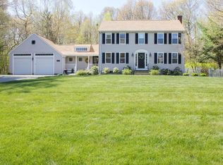 20 Emilia Dr, Uxbridge, MA 01569