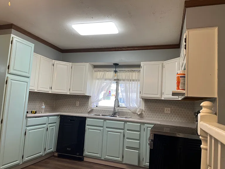 609 Edgewood Dr — Photo 18