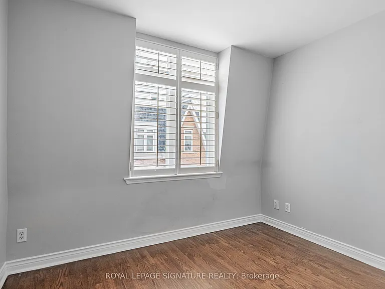 100 Redpath Ave #23 — Photo 22