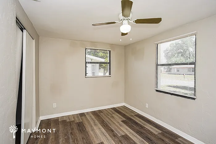 5511 65th Ter N — Photo 10