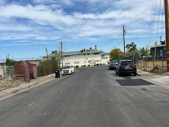 5th image of 206 Gold St