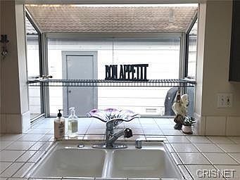 3rd image of 390 Jeremiah Dr Unit B
