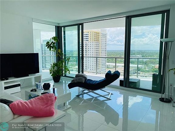 5th image of 100 E Las Olas Blvd #1804