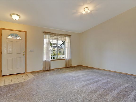 4th image of 24315 117th Ave SE