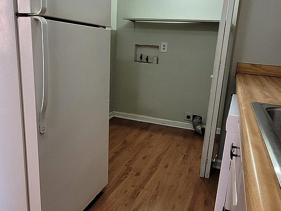 4th image of 185 Landings Dr APT 1