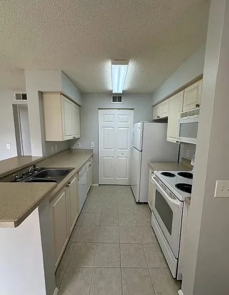 1222 Bermuda Lakes Ln #108 — Photo 16