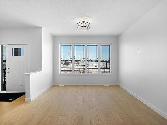 5th image of 17510 5a St NW