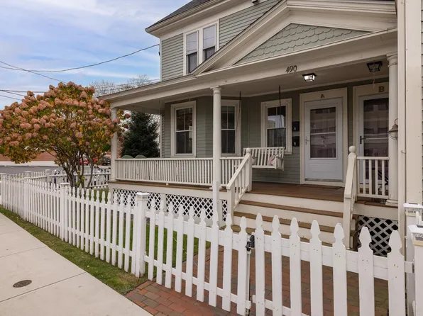 490 Islington Street #1, Portsmouth, NH 03801