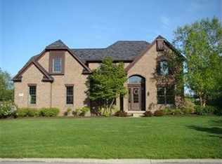33655 Saint Francis Dr, Avon, OH 44011