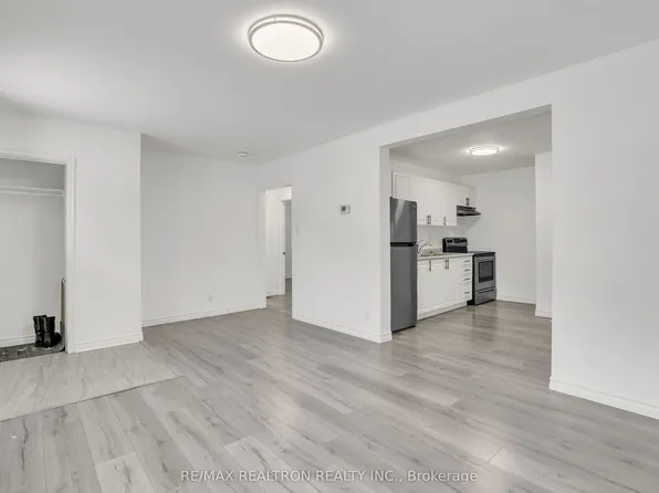 212 Little Ave, Barrie, ON