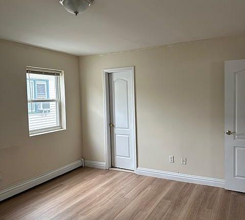 4th image of 459 Monroe Blvd Floor 1