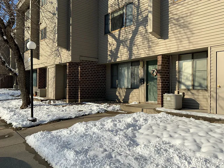 210 S Hyland Ave — Photo 10