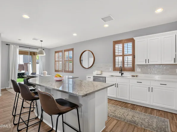 11739 W DONALD Drive, Sun City, AZ 85373