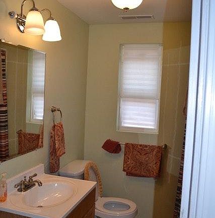 3rd image of 3047 Glenway Ave APT 2