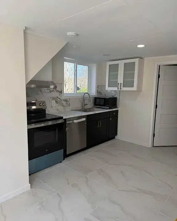 513 Mill Stream Rd