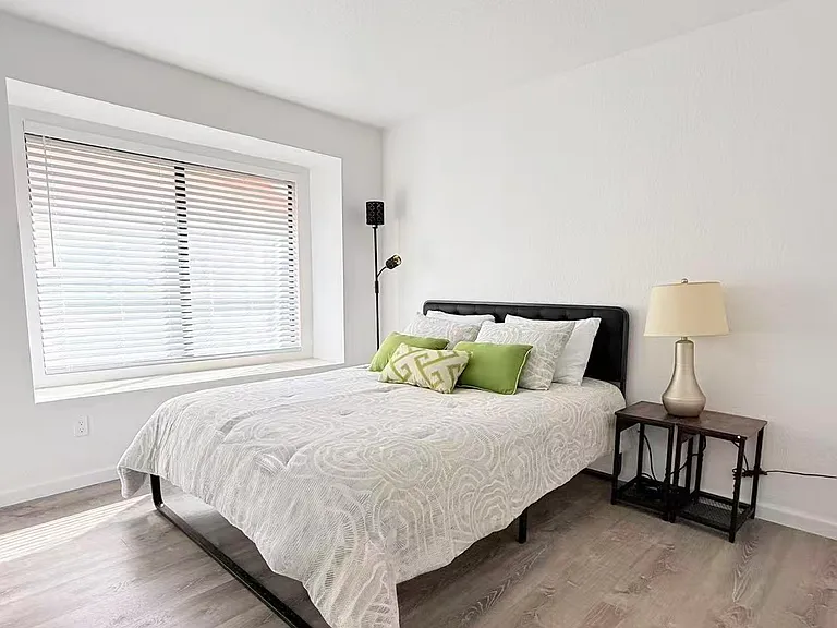 10483 N Autumn Hill Ln — Photo 14