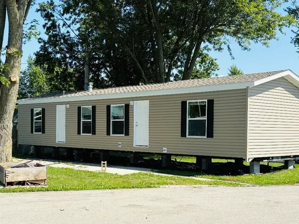 234 E Harrison St #N-8, Lakeview, OH 43331