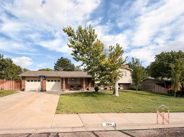 2304 N Belmont Pl, Garden City, KS 67846