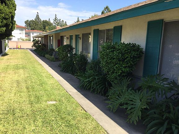 5th image of 10782 Lampson Ave APT 5