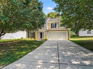 3368 Cherrybrook Dr, Jamestown, NC 27282