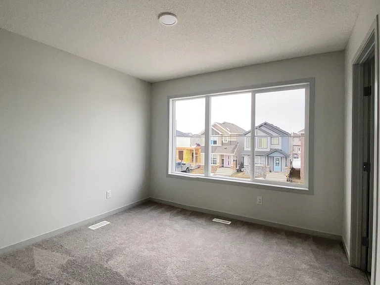 6285 175a Ave NW — Photo 11