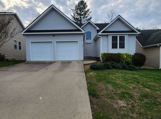 112 Woodcreek Cir, Swannanoa, NC 28778