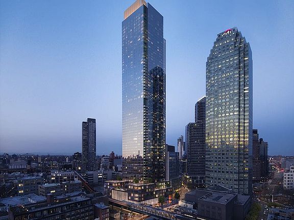 3rd image of 3 Court Sq APT 1002