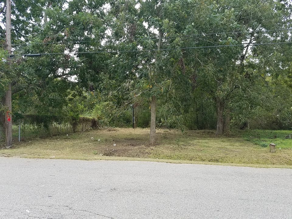 1st image of 6903 Renaud St