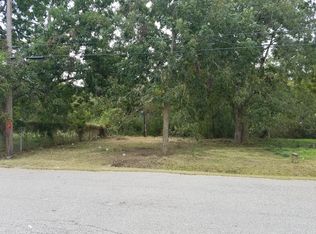6903 Renaud St, Hitchcock, TX 77563