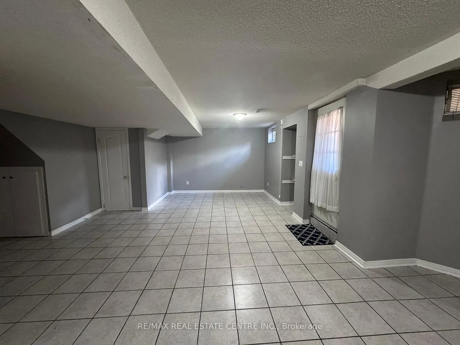 2 bed, $1,700 — Photo 2