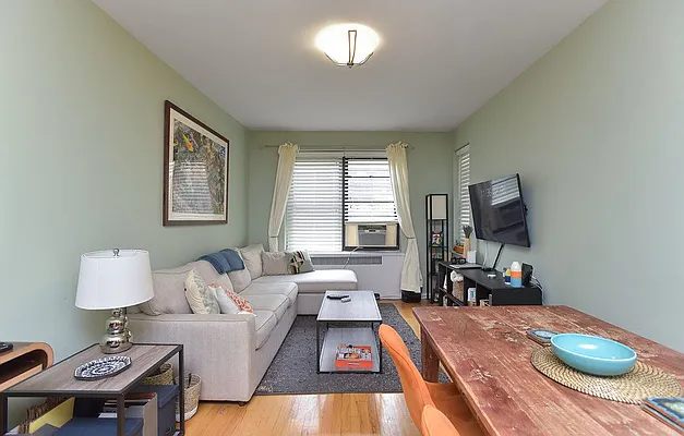 Rented by Emor Management Inc. | media 22