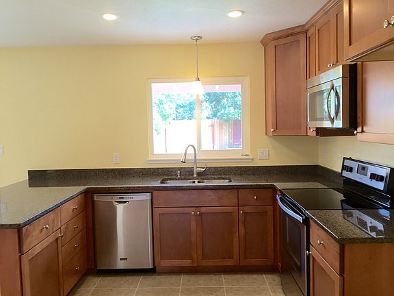 5th image of 3403 Grenoble Way