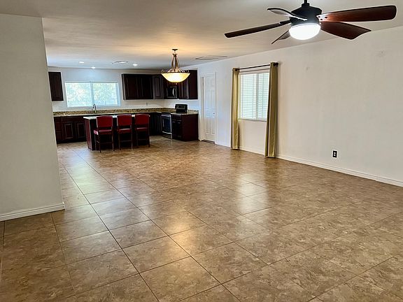 3rd image of 3010 N 84th Pl