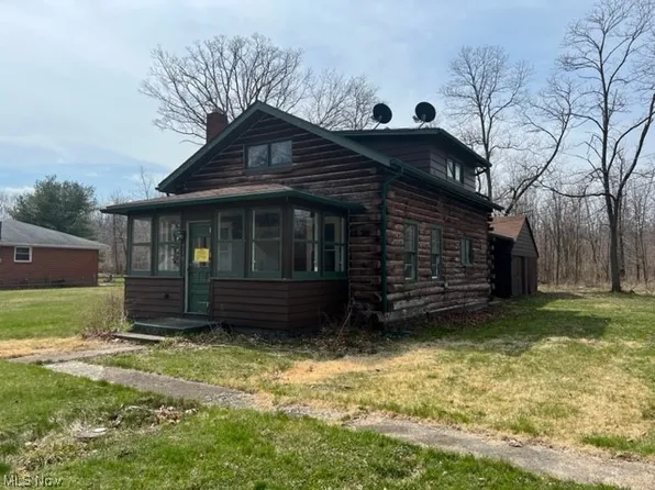 710 Hazelwood Dr, Vermilion, OH 44089