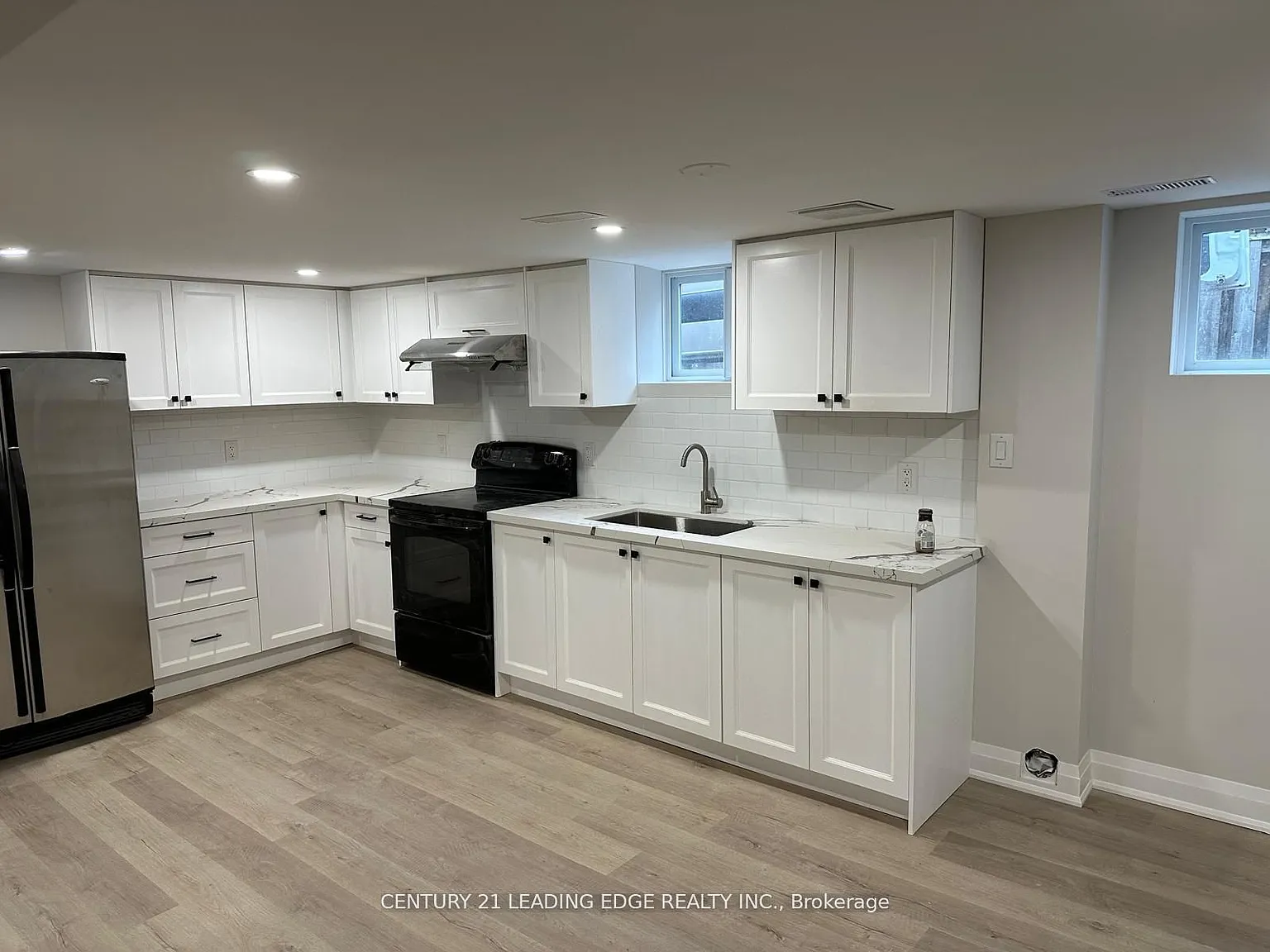 2 bed, $1,990 — Photo 2