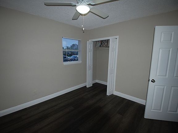 5th image of 1154 NW 15th Ave