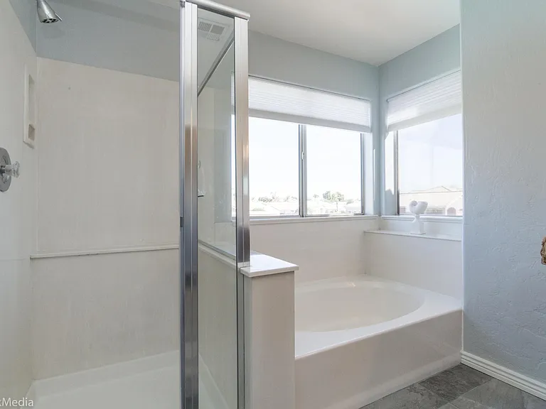 13168 W Monte Vista Dr — Photo 33