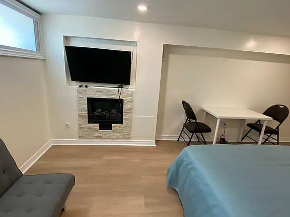 3rd image of 86 Santa Barbara Rd