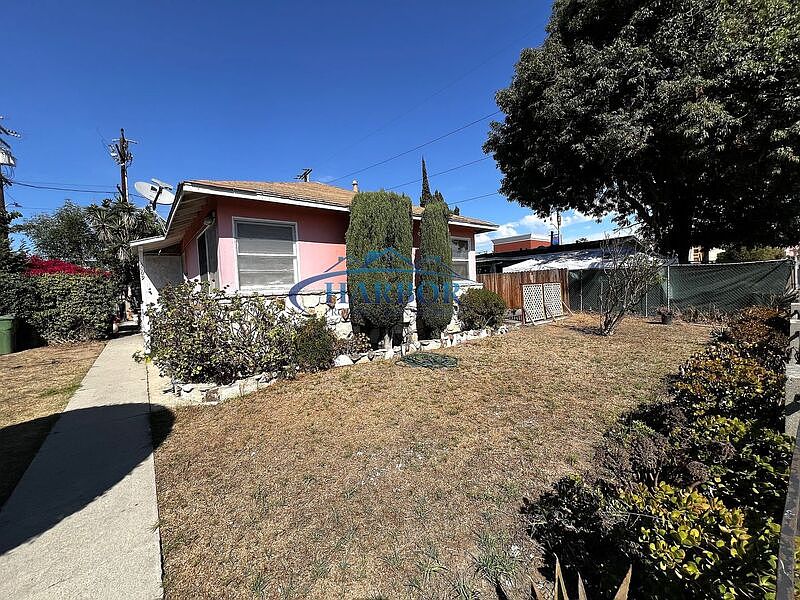 1st image of 5009 W 101st St